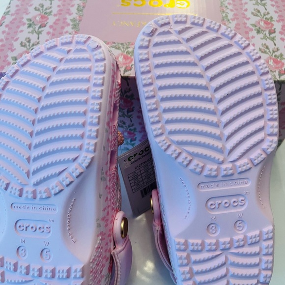 CROCS Kids Pink Love Shack Fancy - Picture 5 of 6